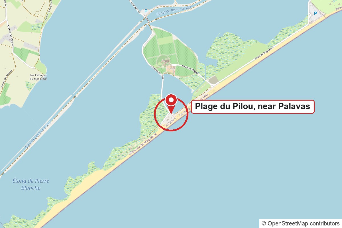 Map of Plage du Pilou, the long sandy beach between Palavas-les-Flots and Maguelone, with a red pin where the couple met the detectorist